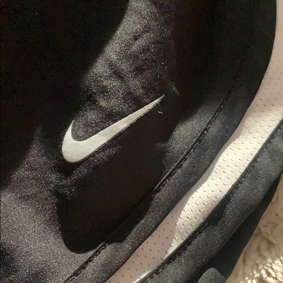 STAR PRINT NIKE RUNNING SHORTS - Picture 4 of 6